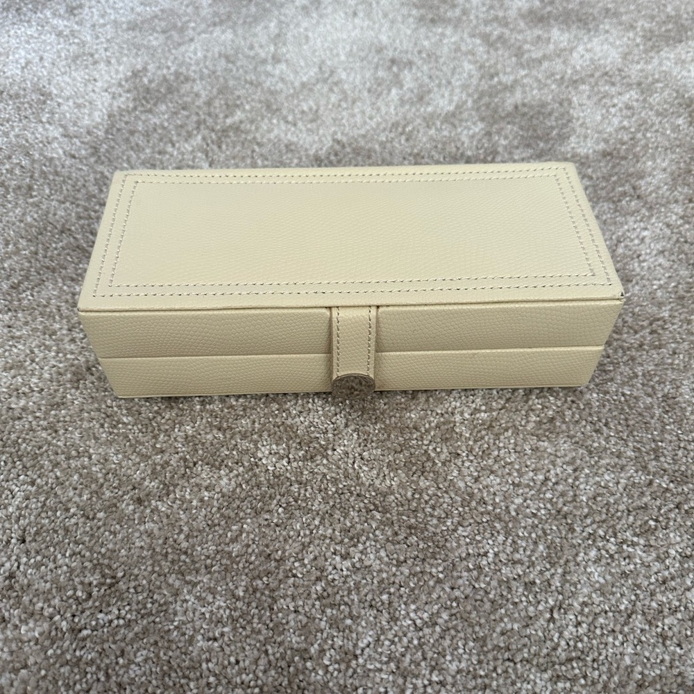 Pottery Barn Ivory Leather Travel Jewelry Box